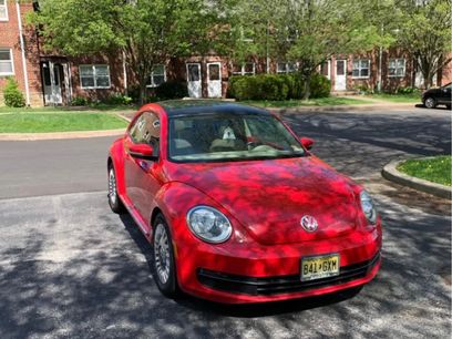 Used 2013 Volkswagen Beetle 2.5