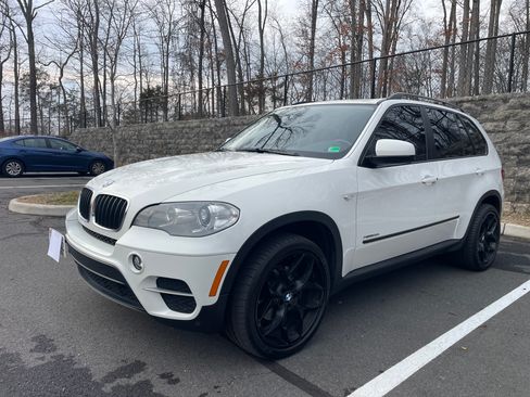 Used 2012 BMW X5 xDrive35i image 1
