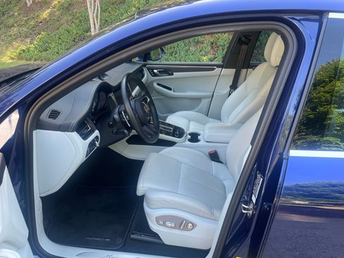 Used 2022 Porsche Macan S AWD/4WD image 15