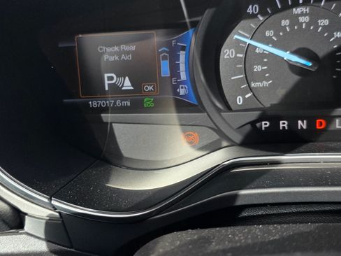 Used 2016 Ford Fusion SE image 21