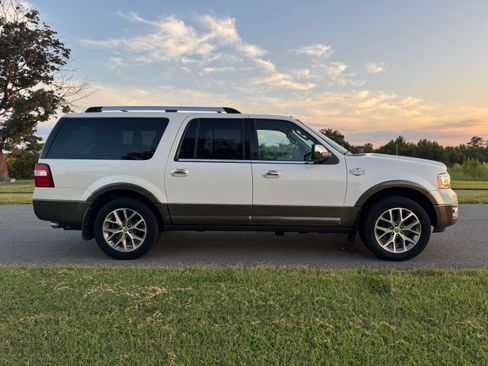Used 2015 Ford Expedition EL King Ranch AWD/4WD image 8