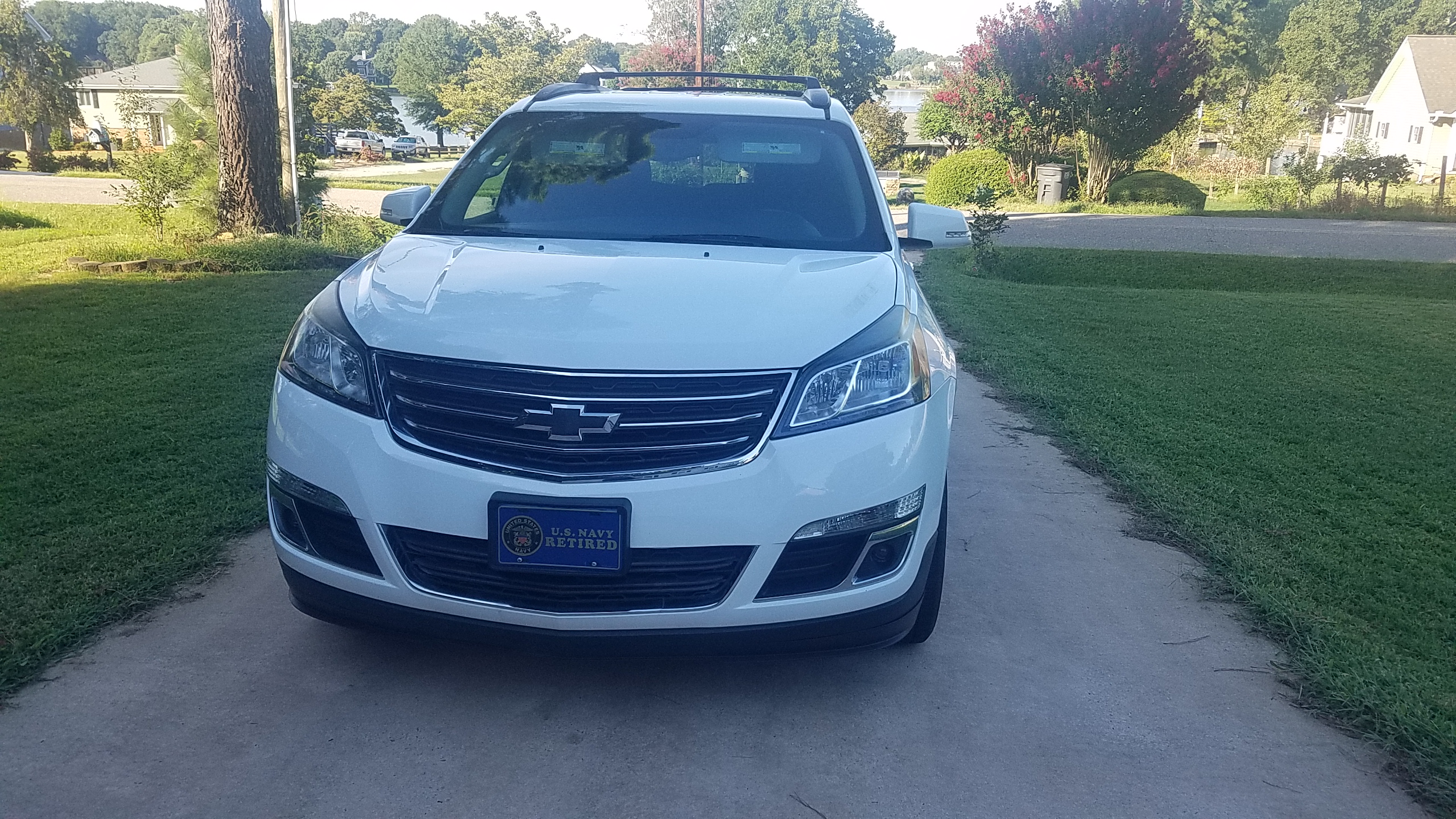 Used 2017 Chevrolet Traverse LT w/ Style and Technology Package FWD image 13