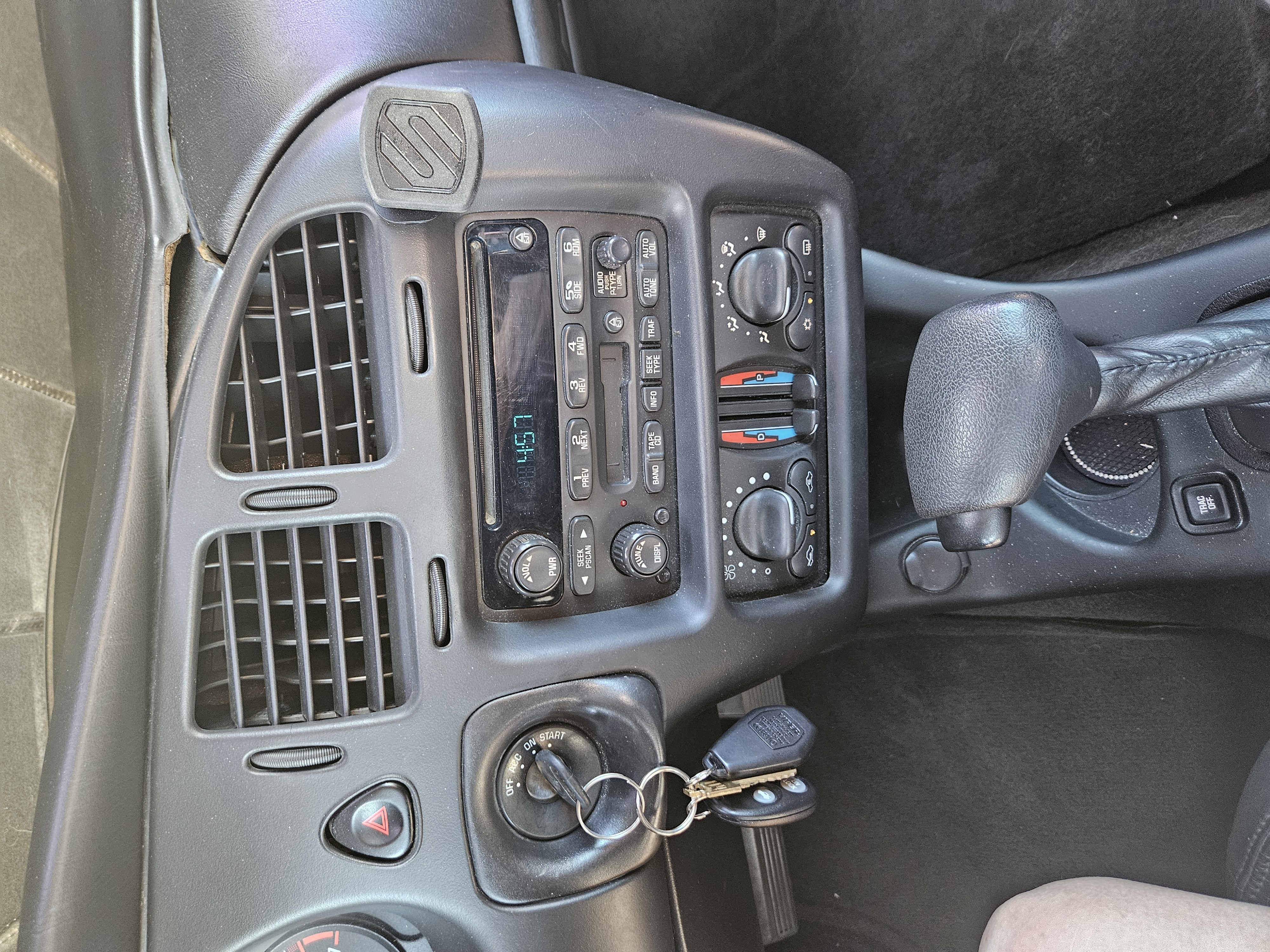 Used 2005 Chevrolet Monte Carlo LT w/ Preferred Equipment Group FWD image 22