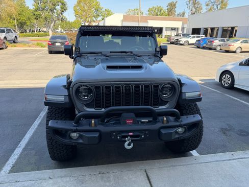 Used 2023 Jeep Wrangler Unlimited Rubicon 392 image 2