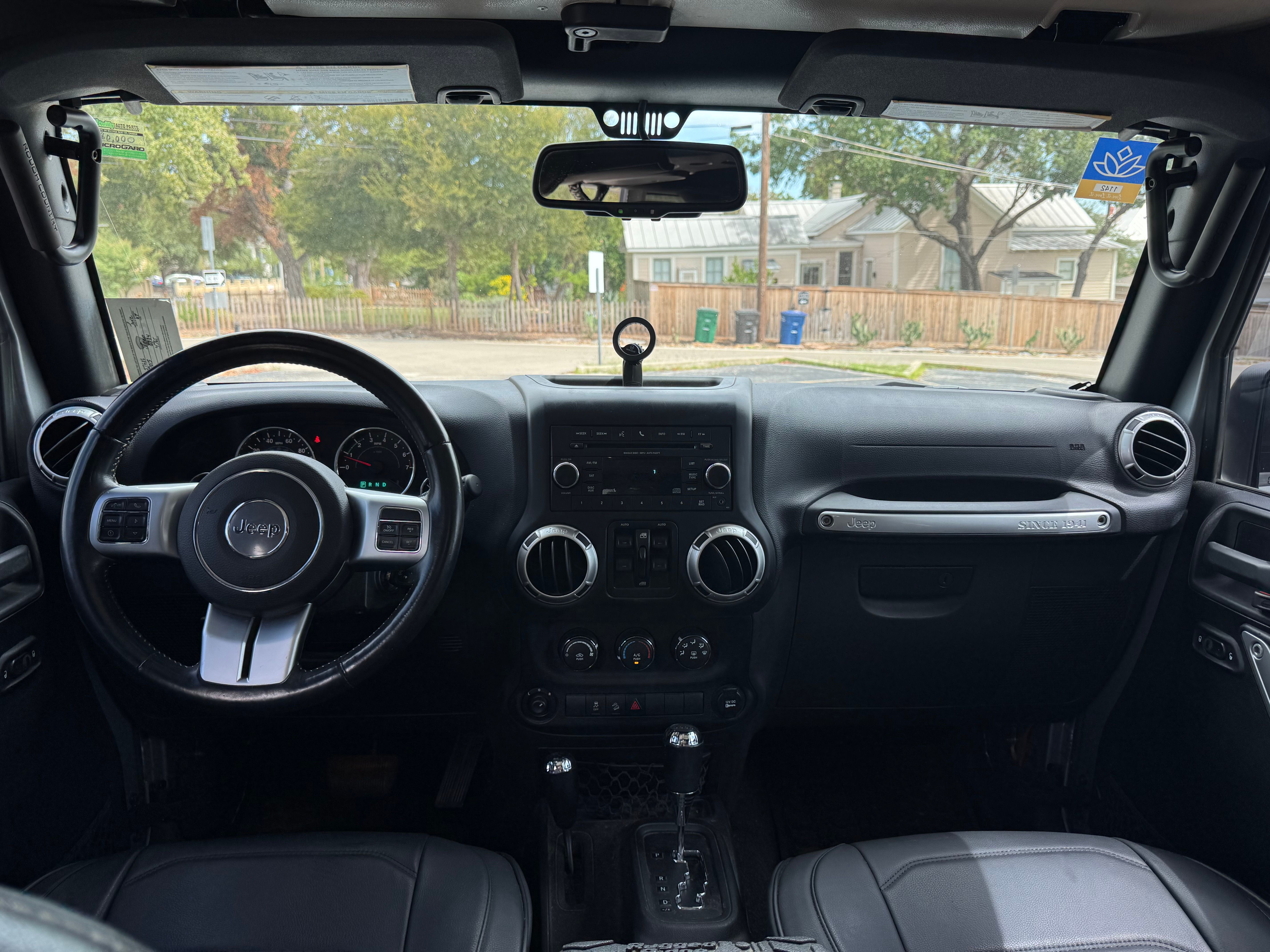 Used 2015 Jeep Wrangler Unlimited Sport AWD/4WD image 12