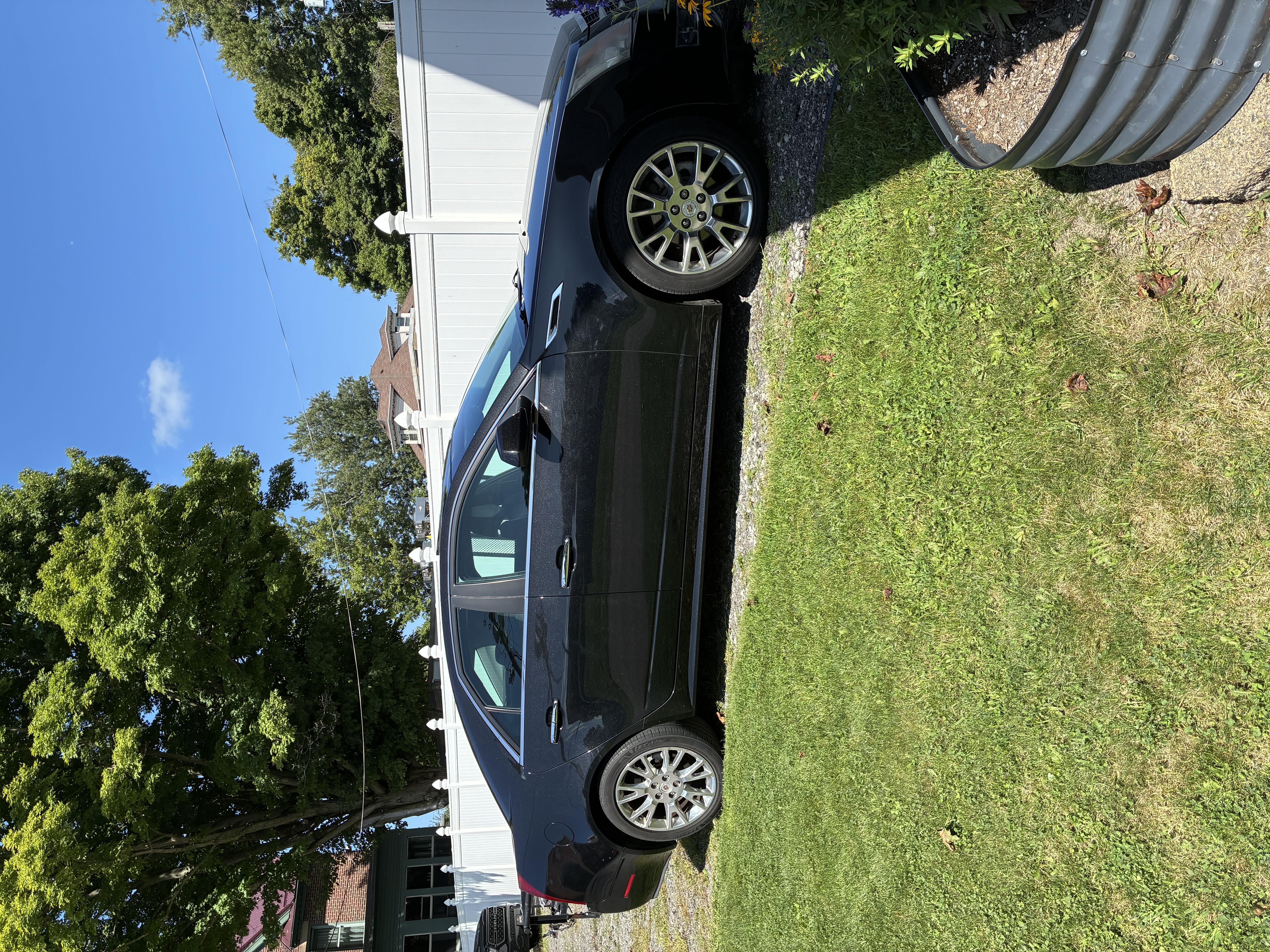 Used 2013 Cadillac CTS Premium AWD/4WD image 2