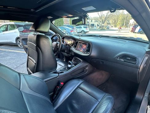Used 2017 Dodge Challenger SXT Plus image 24