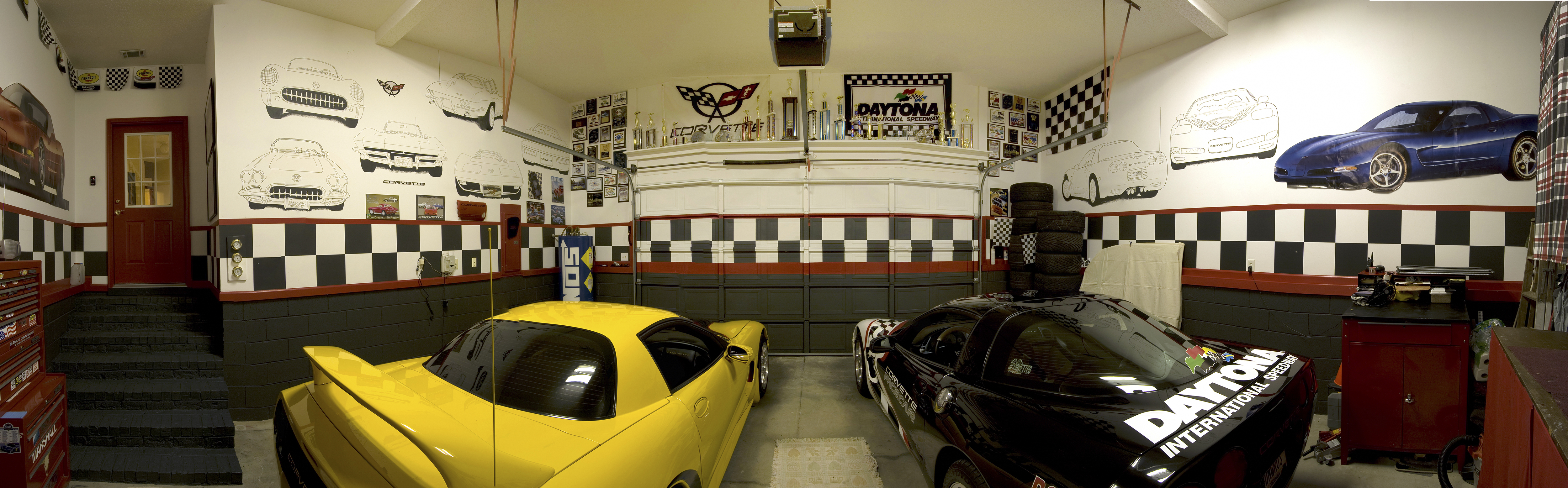 Used 1998 Chevrolet Corvette Coupe w/ Roof Pkg RWD image 21