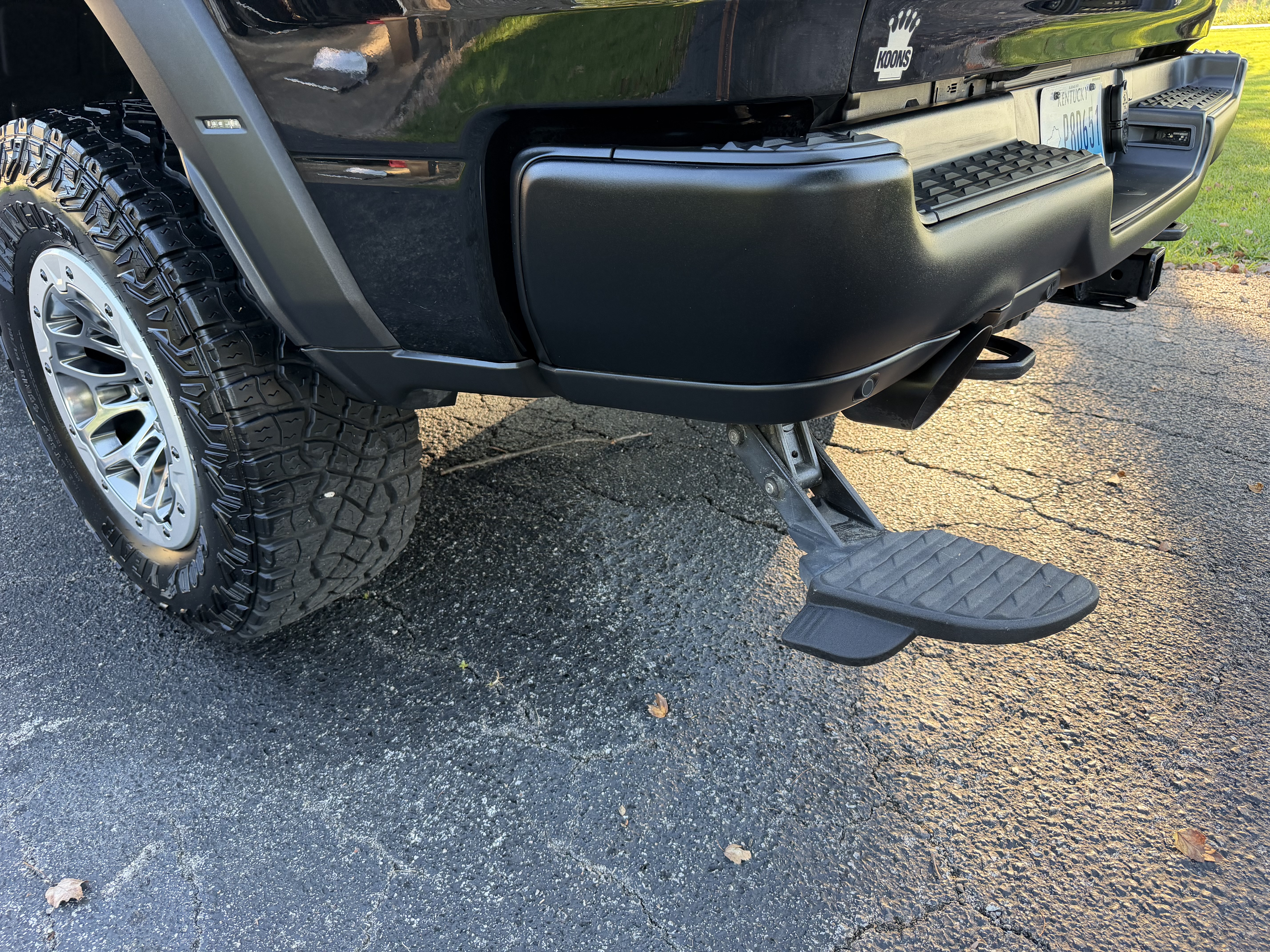 Used 2023 RAM 1500 TRX w/ TRX Level 2 Equipment Group AWD/4WD image 26