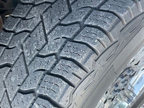 Used 2015 GMC Sierra 2500 SLT w/ Driver Alert Package image 22