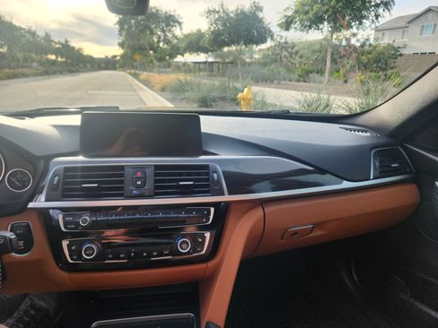 Used 2016 BMW 328i 328i Sedan 4D image 20