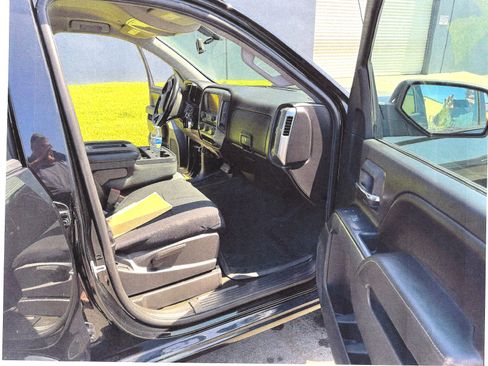 Used 2014 Chevrolet Silverado 1500 LT w/ LT Convenience Package RWD image 9