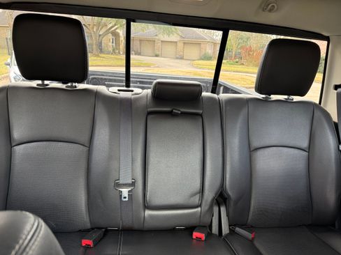 Used 2016 RAM 1500 Laramie w/ Convenience Group image 17