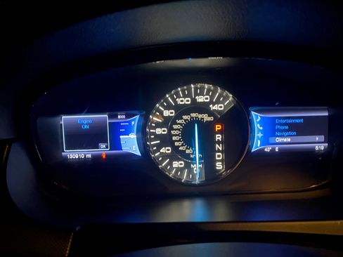 Used 2013 Ford Edge SEL image 12