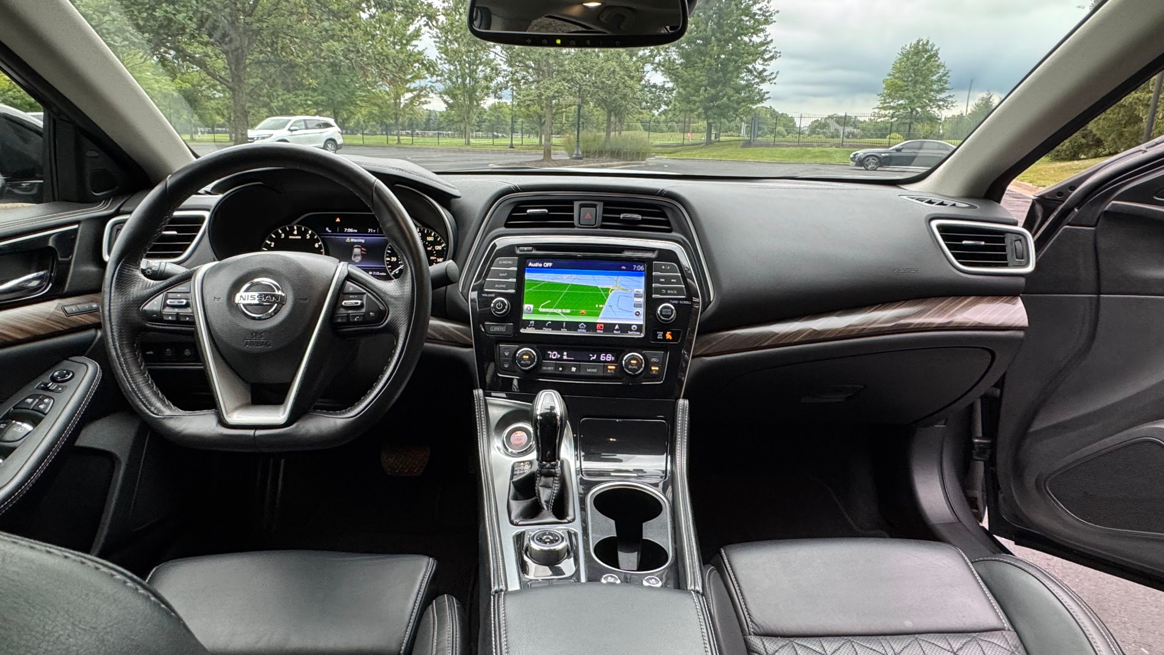 Used 2016 Nissan Maxima Platinum FWD image 8