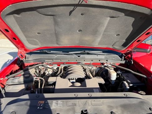 Used 2015 GMC Sierra 1500 SLE w/ Carbon-22 Edition image 17