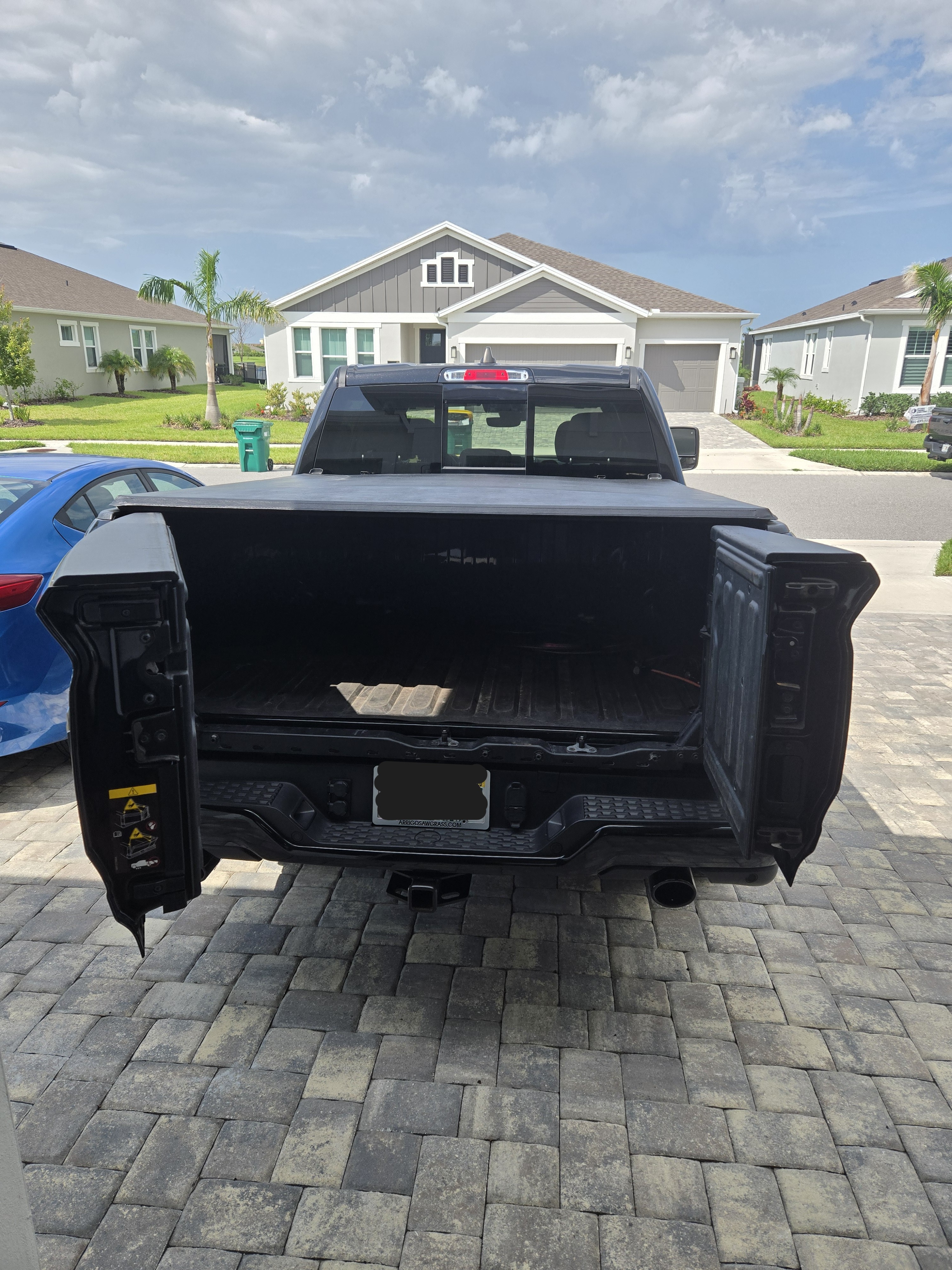 Used 2025 RAM 1500 Big Horn RWD image 9
