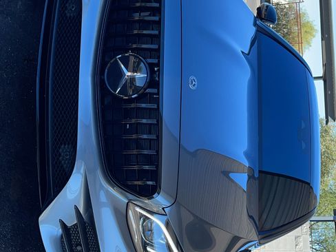 Used 2019 Mercedes-Benz E 53 AMG 4MATIC Sedan image 10