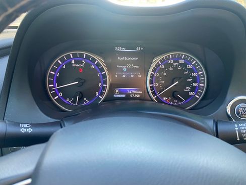 Used 2015 INFINITI Q50 Premium w/ Navigation Package image 9