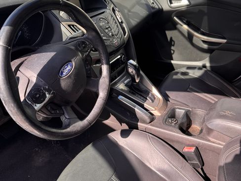 Used 2012 Ford Focus SEL image 11