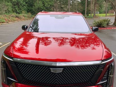 Used 2026 Cadillac Vistiq Luxury