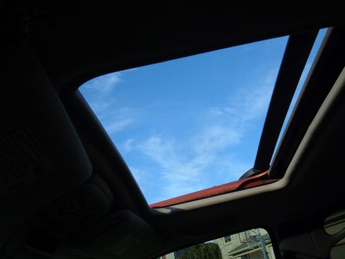 Used 2003 Chevrolet Avalanche 4x4 w/ Suspension Package, Off-Road image 16