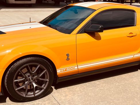 Used 2007 Ford Mustang Shelby GT500 image 1