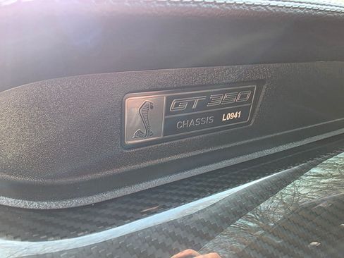 Used 2020 Ford Mustang Shelby GT350 w/ Technology Package image 16