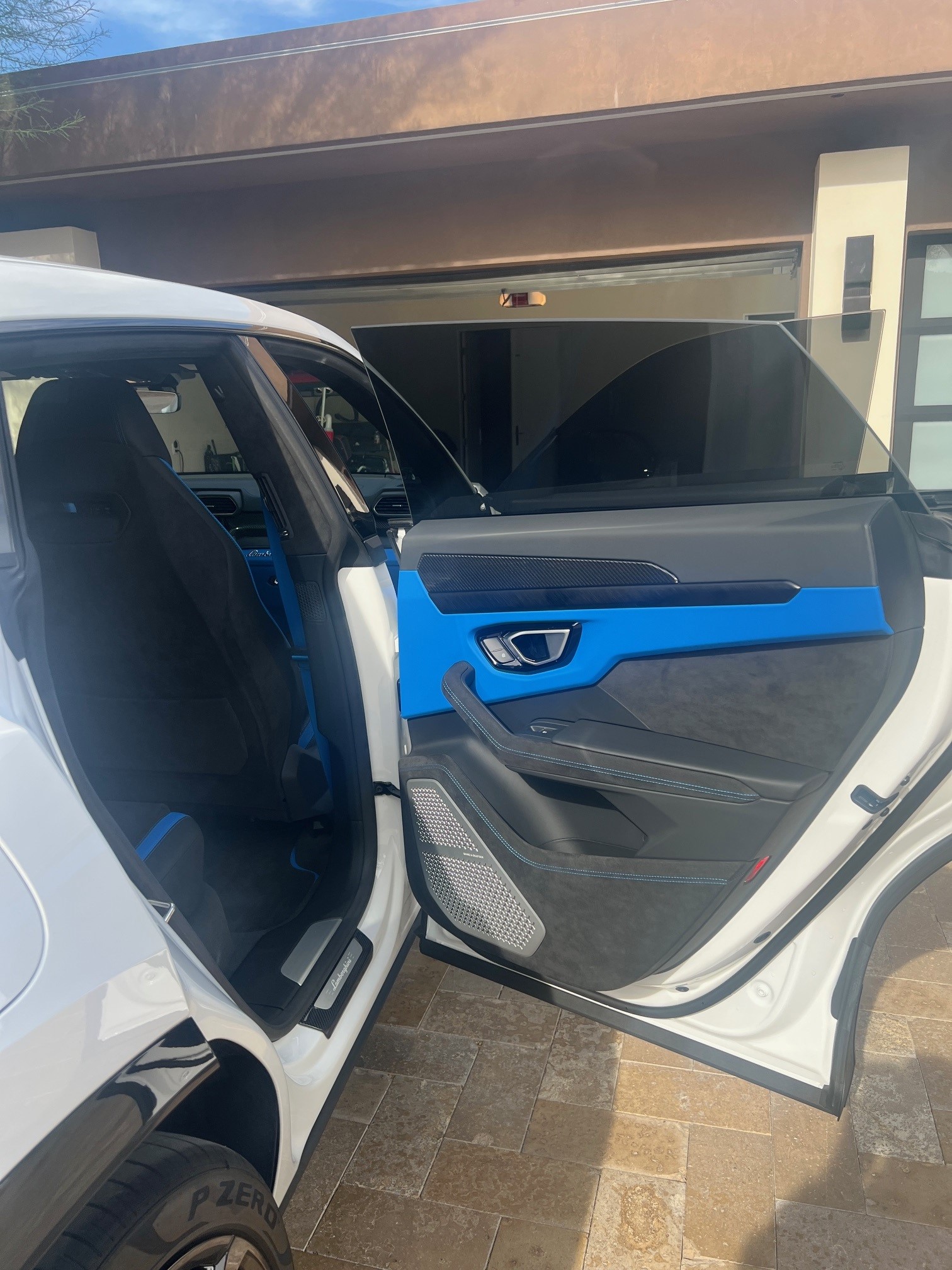 Used 2024 Lamborghini Urus S AWD/4WD image 8