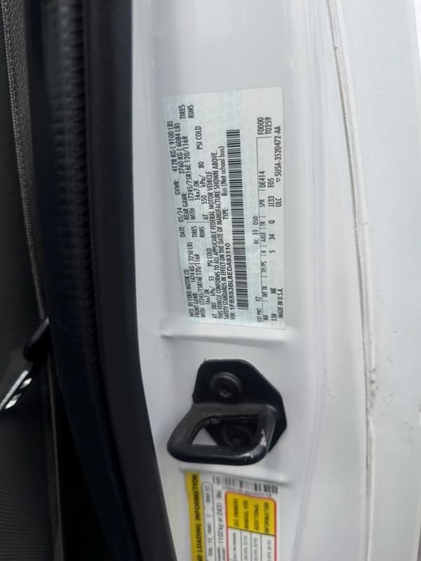 Used 2014 Ford E-350 and Econoline 350 XLT RWD image 4