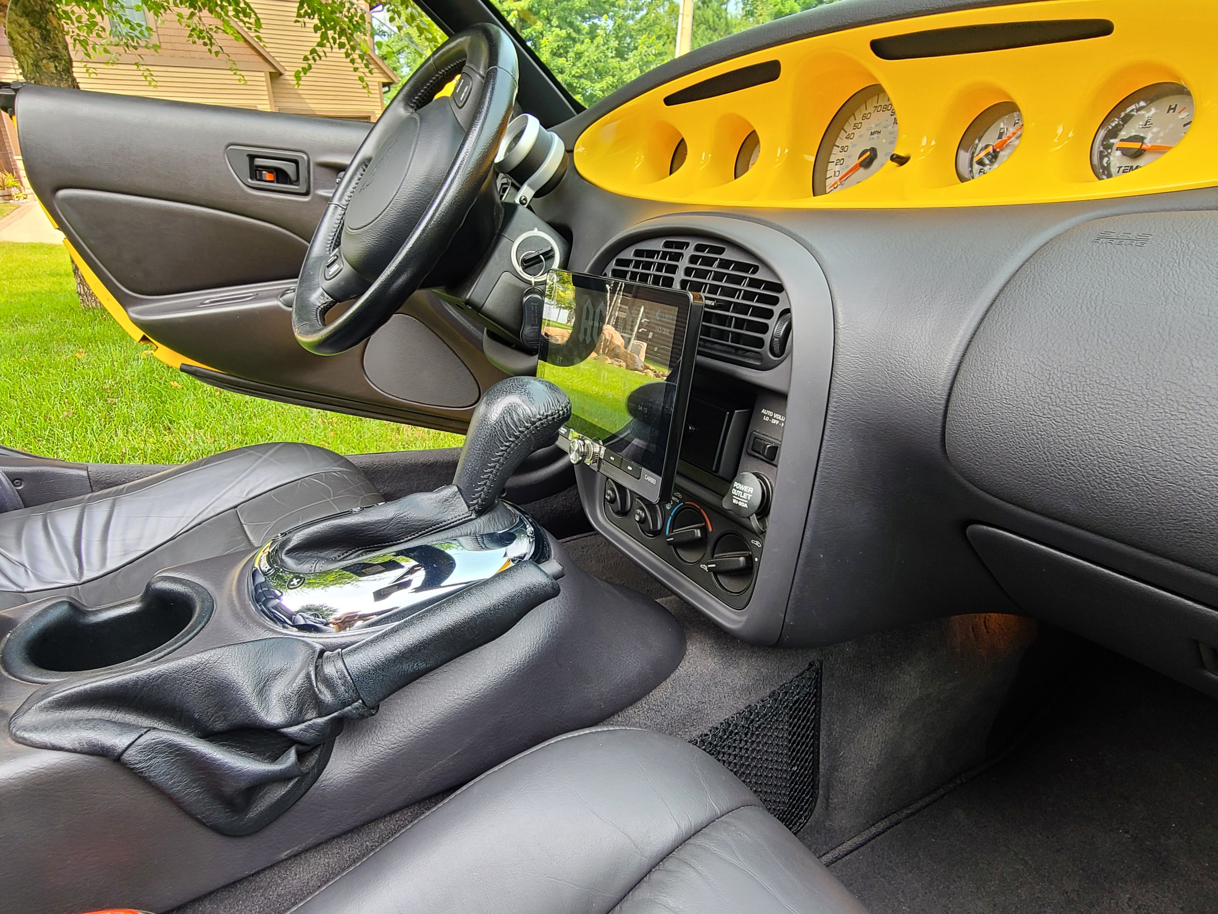 Used 2000 Plymouth Prowler RWD image 9