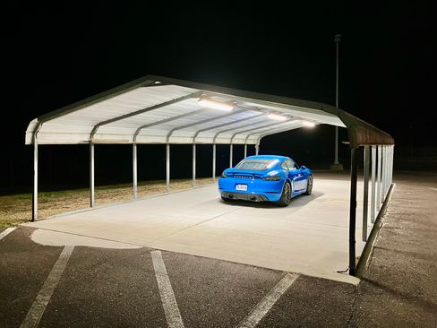 Used 2025 Porsche 718 Cayman GT4 image 15