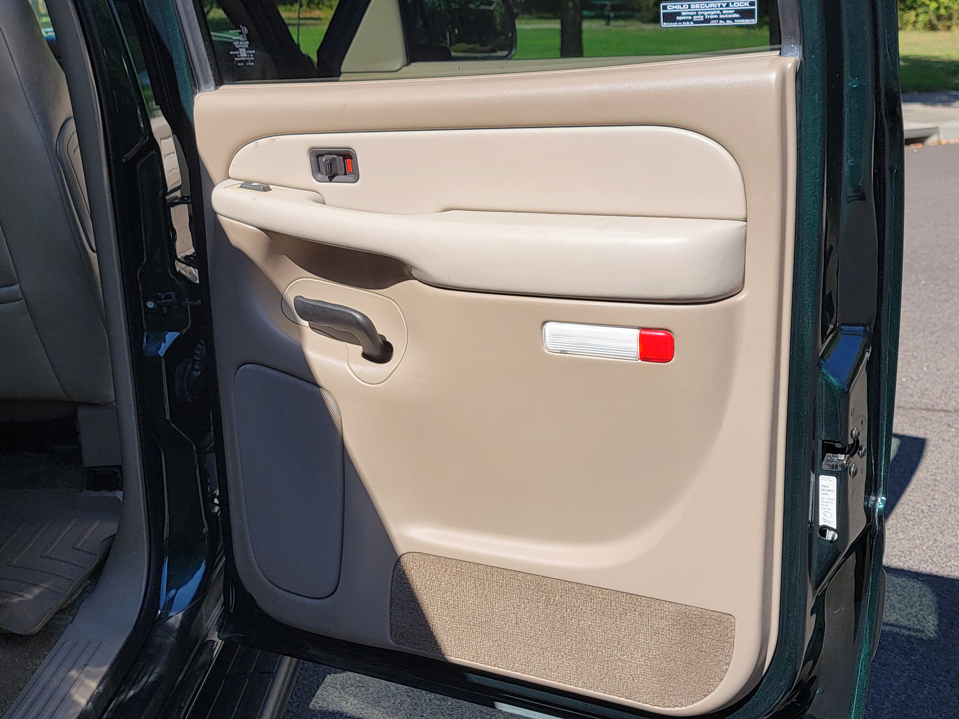 Used 2001 GMC Yukon XL SLT AWD/4WD image 23