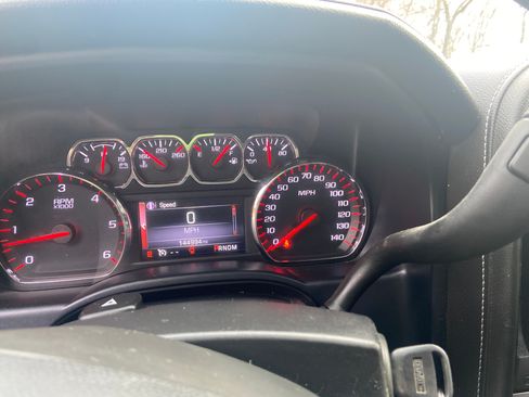 Used 2015 GMC Sierra 1500 SLE w/ SLE Value Package image 24