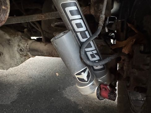 Used 2011 Jeep Wrangler Unlimited Sahara image 11