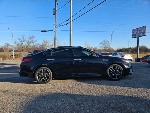 Used 2020 Kia Optima SE image 6
