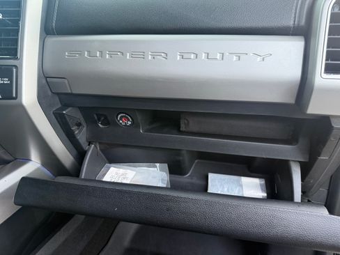 Used 2018 Ford F350 Lariat w/ Lariat Ultimate Package image 17