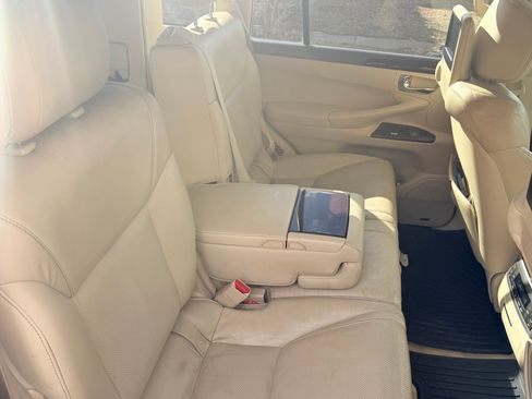 Used 2014 Lexus LX 570 4WD image 10