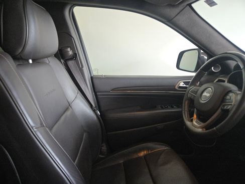 Used 2015 Jeep Grand Cherokee Summit image 25