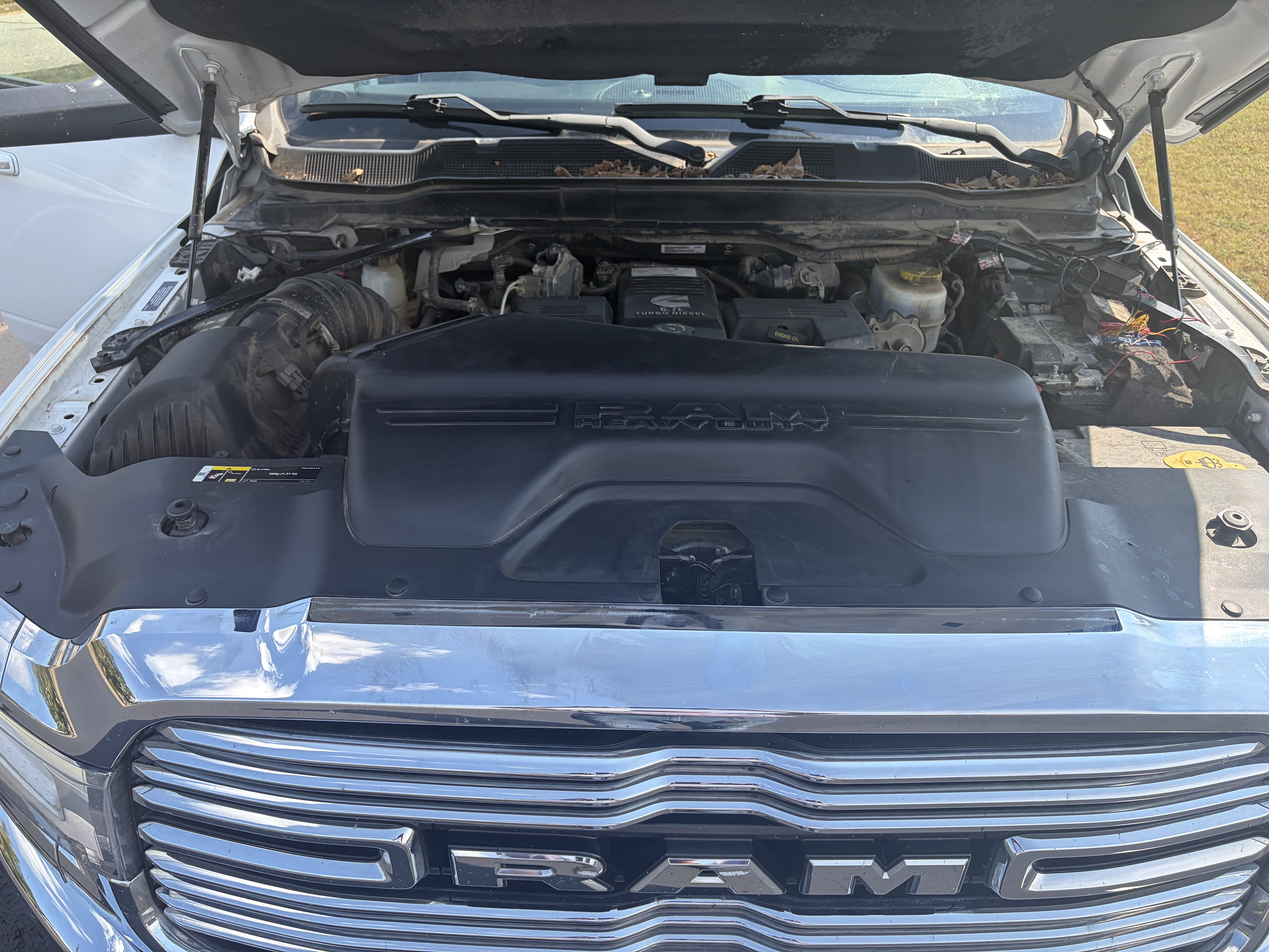 Used 2020 RAM 2500 Laramie AWD/4WD image 18