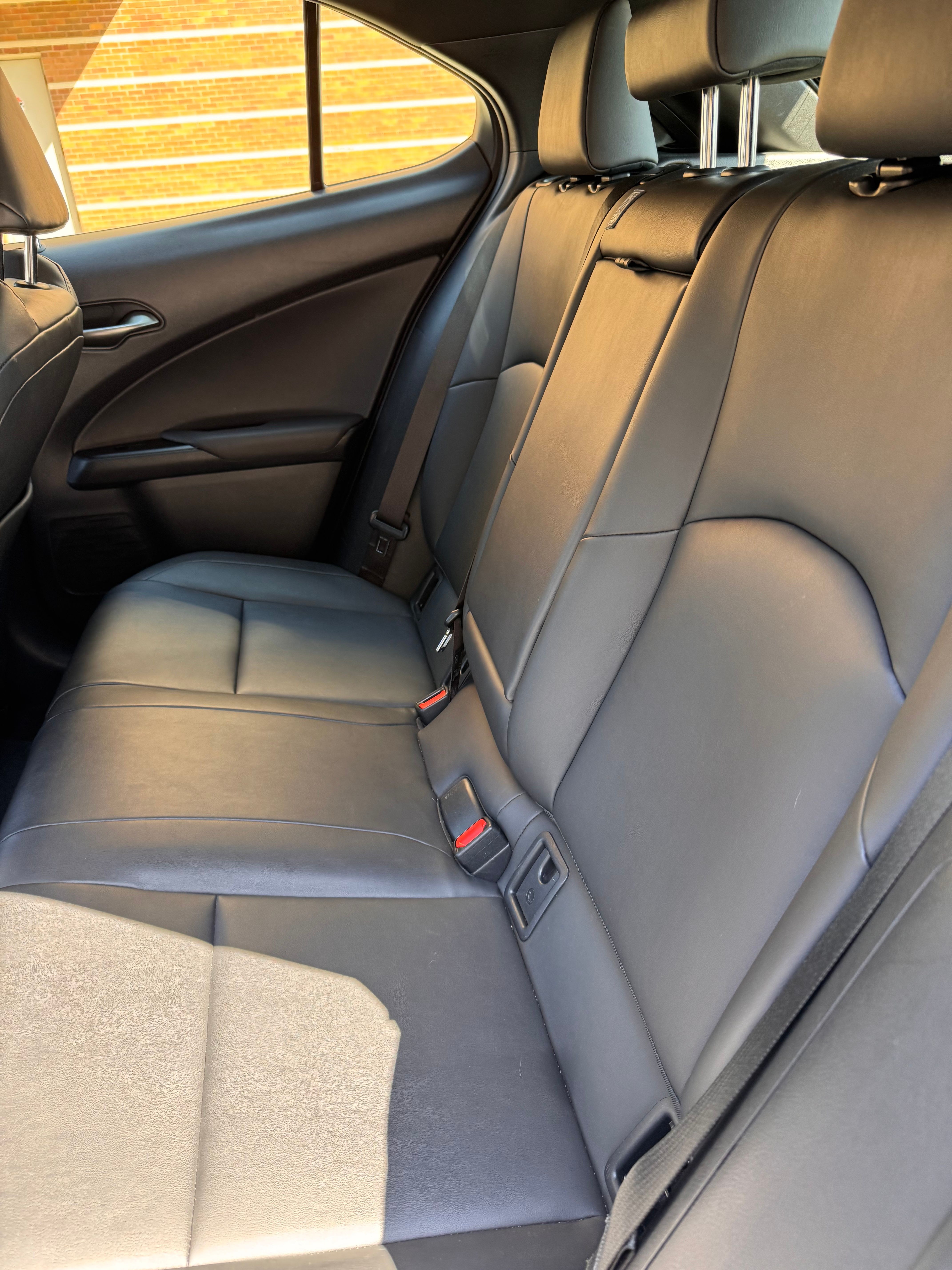 Used 2020 Lexus UX 250h w/ Premium Package AWD/4WD image 17