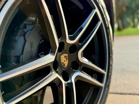 Used 2019 Porsche Macan S AWD/4WD image 13