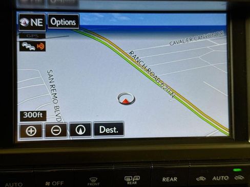 Used 2021 Lexus GX 460 Premium w/ Premium Package image 17