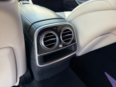 Used 2018 Mercedes-Benz S 560 Sedan image 22