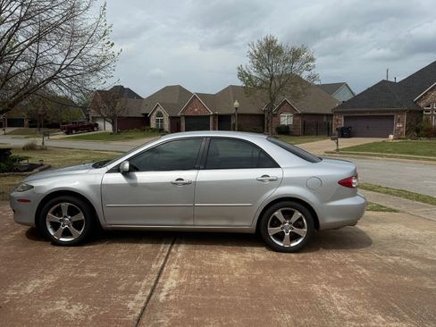 Used 2005 MAZDA MAZDA6 i image 4