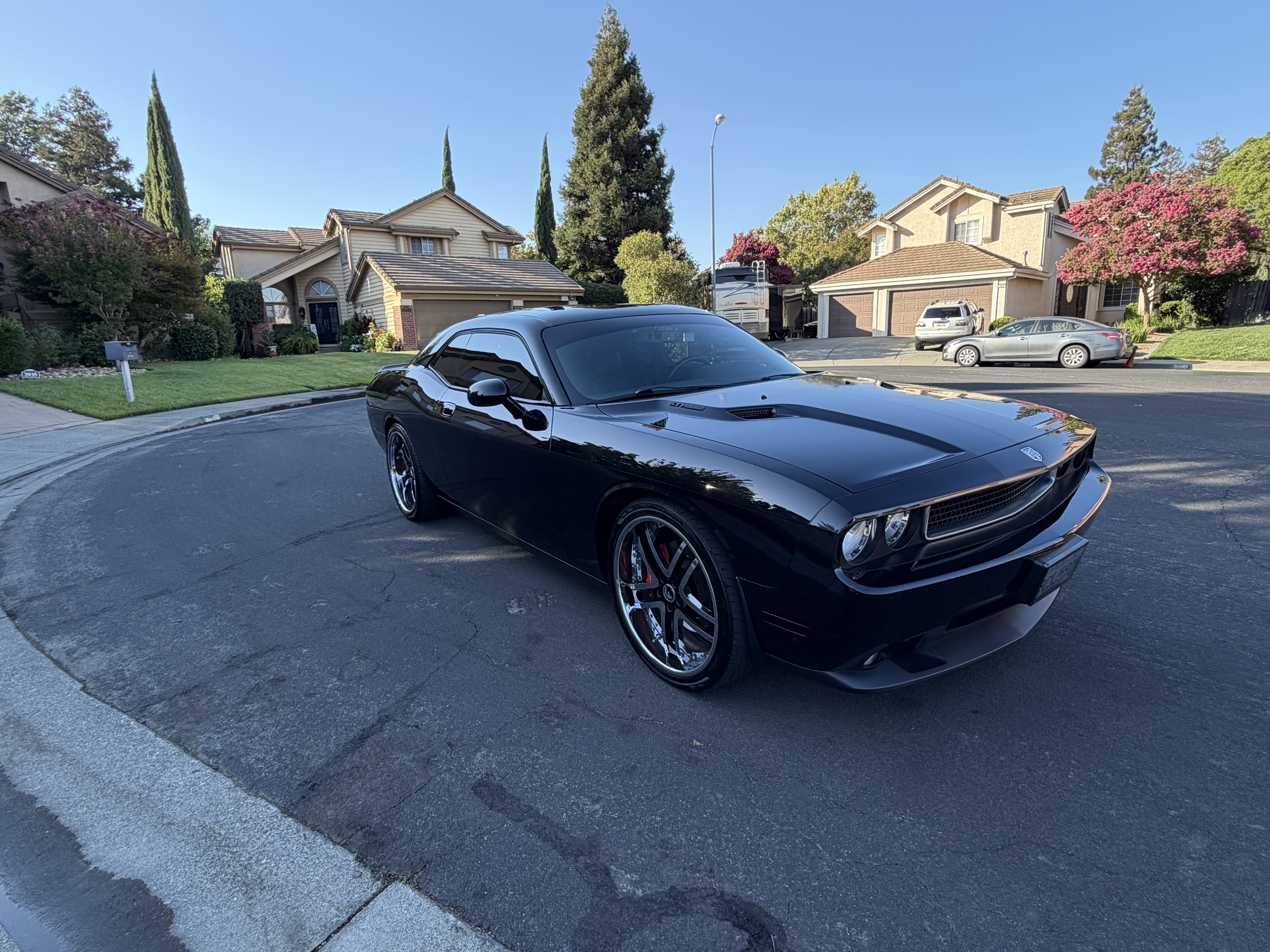 Used 2010 Dodge Challenger SRT8 w/ SRT Option Group II RWD image 15