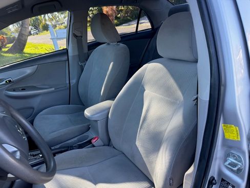 Used 2010 Toyota Corolla LE image 13