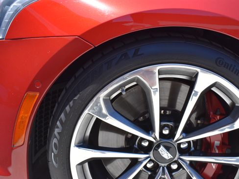 Used 2016 Cadillac CTS V w/ Luxury Package RWD image 28