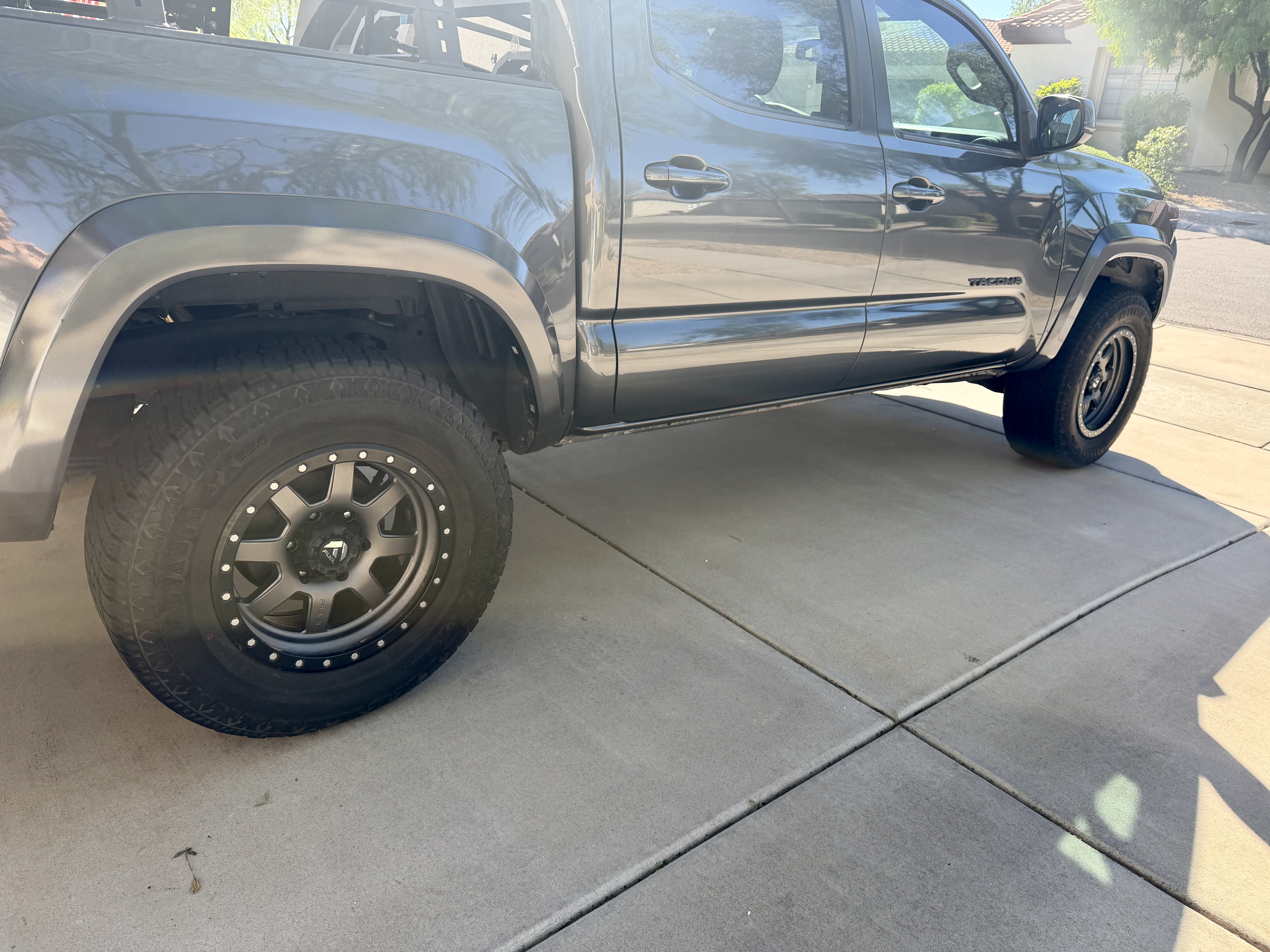 Used 2019 Toyota Tacoma TRD Sport w/ Technology Package RWD image 18