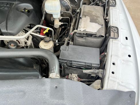Used 2012 RAM 1500 Laramie RWD image 18